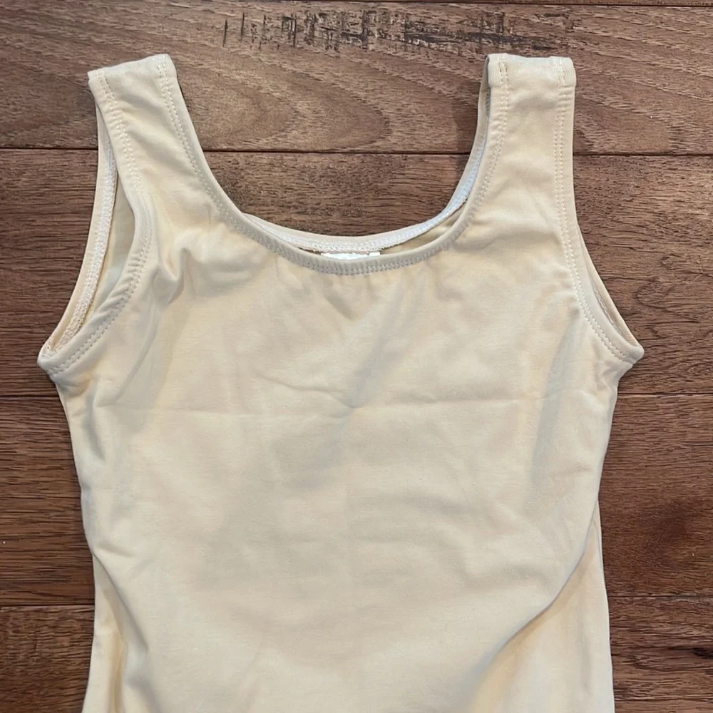 Dancina Girls Sleeveless Leotard - Size 8 - Beige